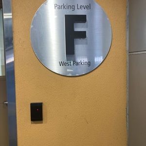 Meet your Posher, Lydia